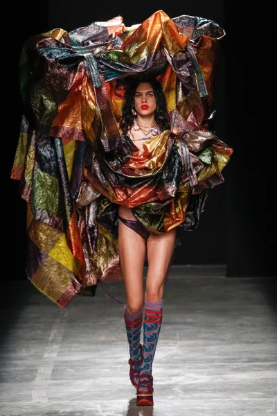Look 41